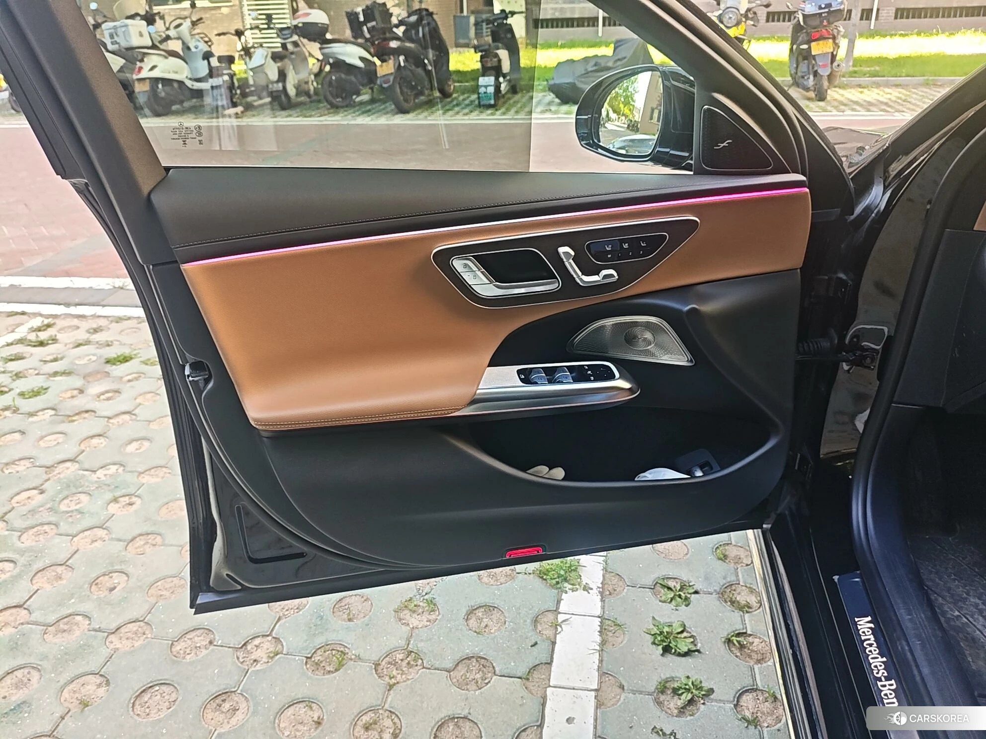 Mercedes-Benz E-Class id 4504715 из Китая 14