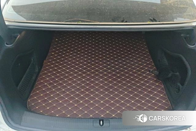 Audi A4L id 4276159 из Китая 10