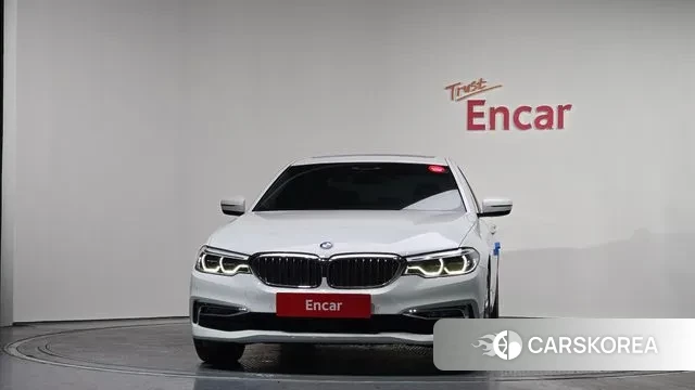 BMW 5 Series (G30) id 3607627 из Кореи 13