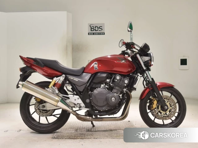 Проданный Honda CB400SF 2015 из Японии, фото 2