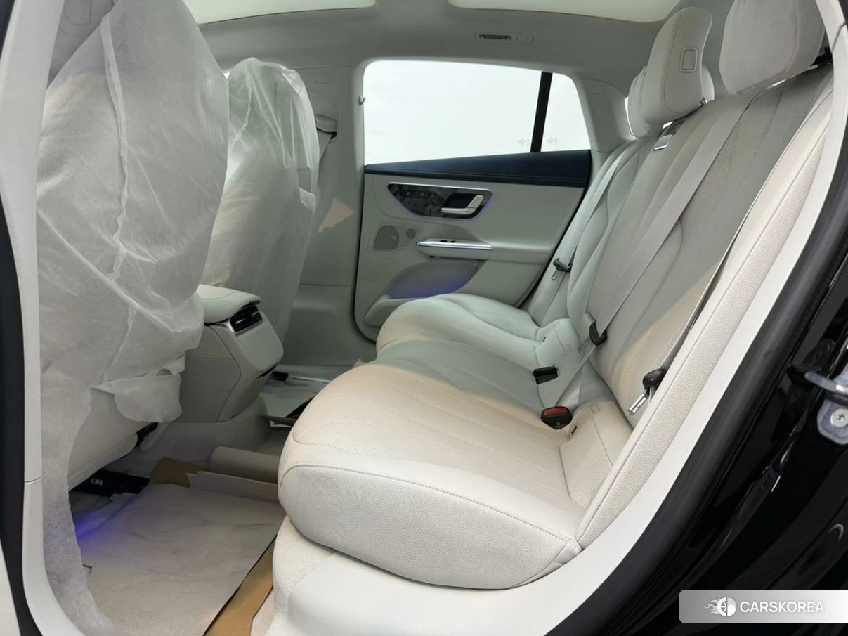 Mercedes-Benz EQE id 4454532 из Китая 11