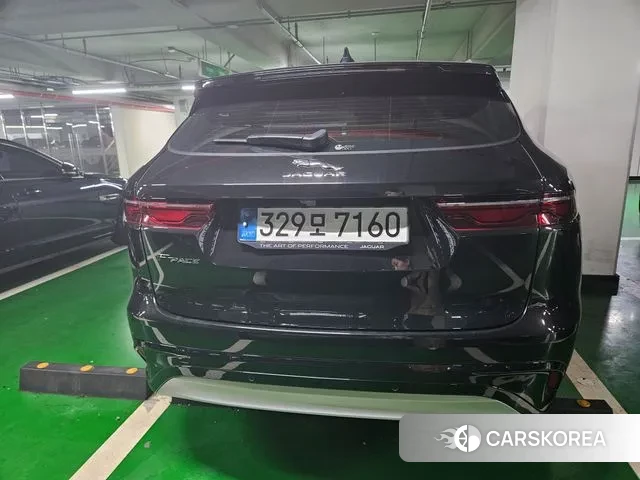 Jaguar F-PACE 2021 Черный из Кореи, фото 5