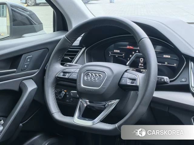 Audi Q5L id 4276652 из Китая 13