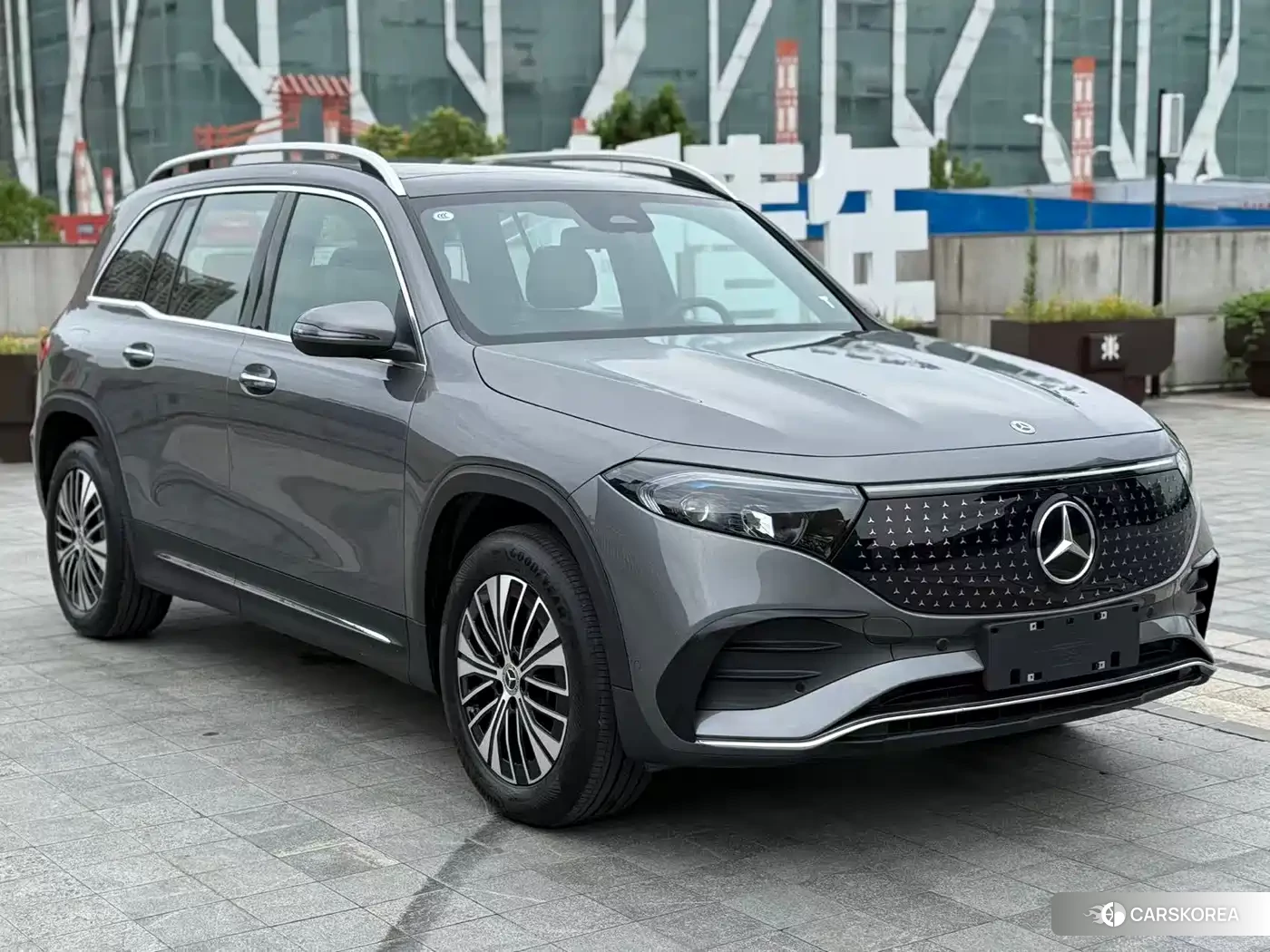 Mercedes-Benz EQB 2026 Silver/gray из Китая, фото 3