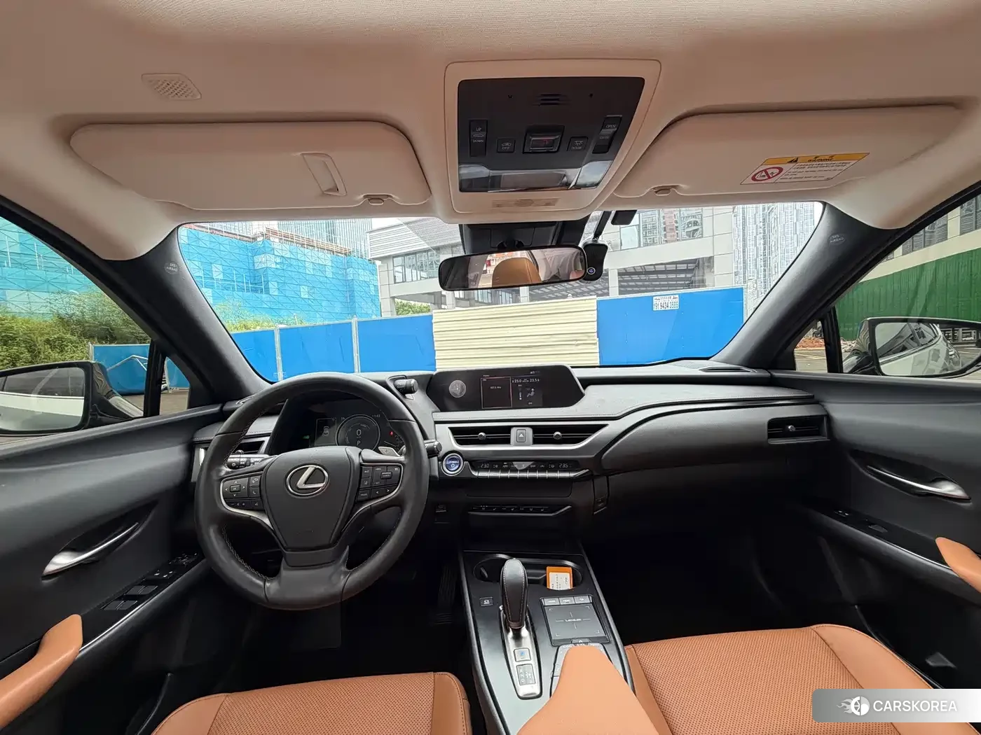 Lexus UX 2023 Silver/gray из Китая, фото 6