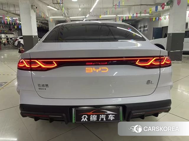 BYD Qin L DM 2024 Белый из Китая, фото 3