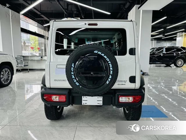 Suzuki Jimny 2026 Белый из Китая, фото 3