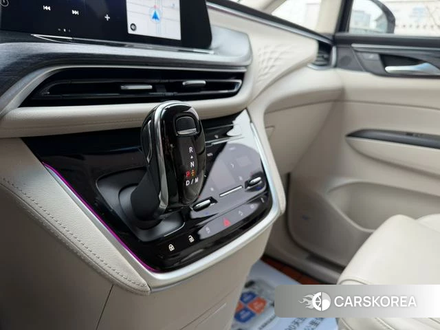 Buick GL8 id 3882269 из Китая 21