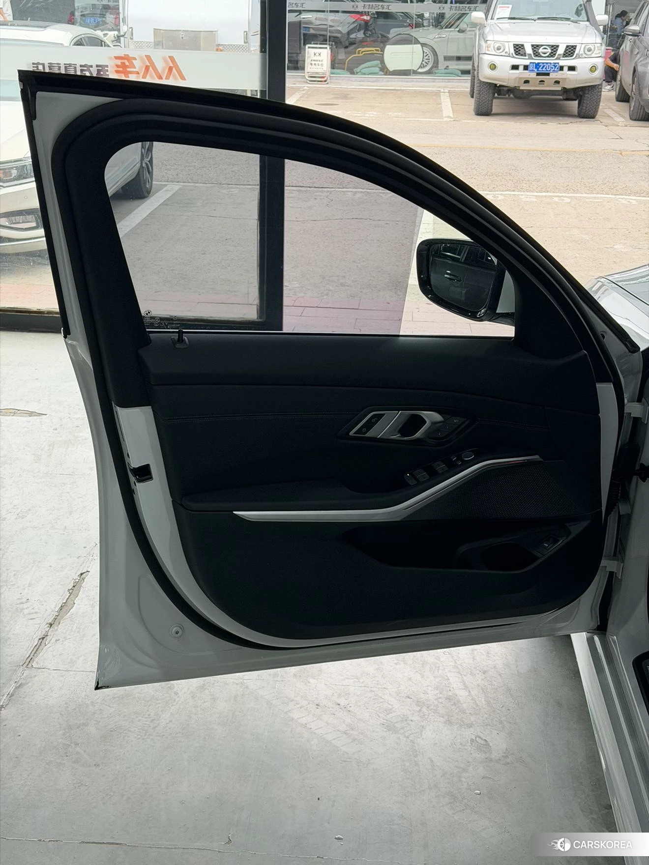 BMW 3 series id 4461556 из Китая 9