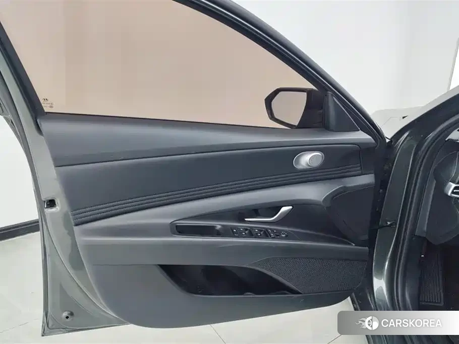 Hyundai Elantra id 4576596 из Китая 9