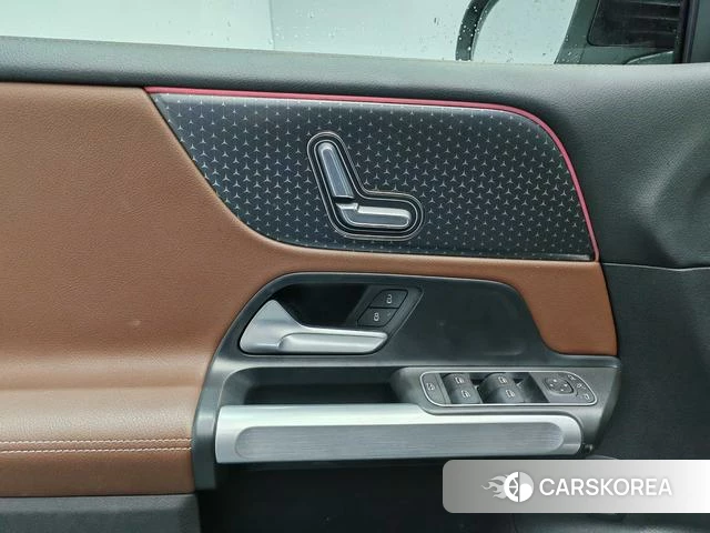 Mercedes-Benz GLB id 4259809 из Китая 12
