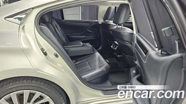 Lexus ES300h 7th generation id 2699714 из Кореи 13