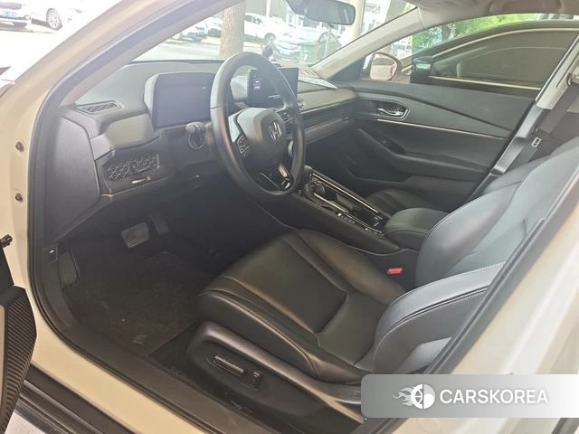 Honda Accord 2023 Белый из Китая, фото 5