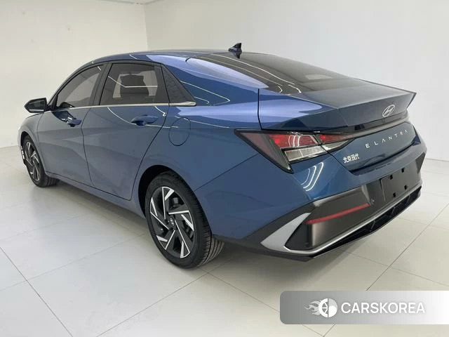 Hyundai Elantra id 4263448 из Китая 9