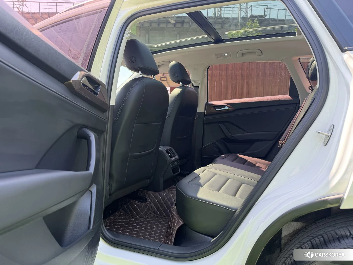 Volkswagen Tuyue id 4492606 из Китая 7
