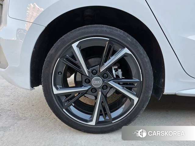 Audi A3 id 4271401 из Китая 21