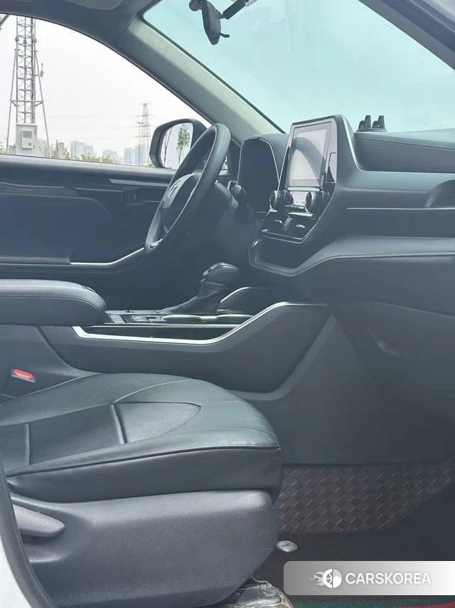 Toyota Highlander 2022 Белый из Китая, фото 3