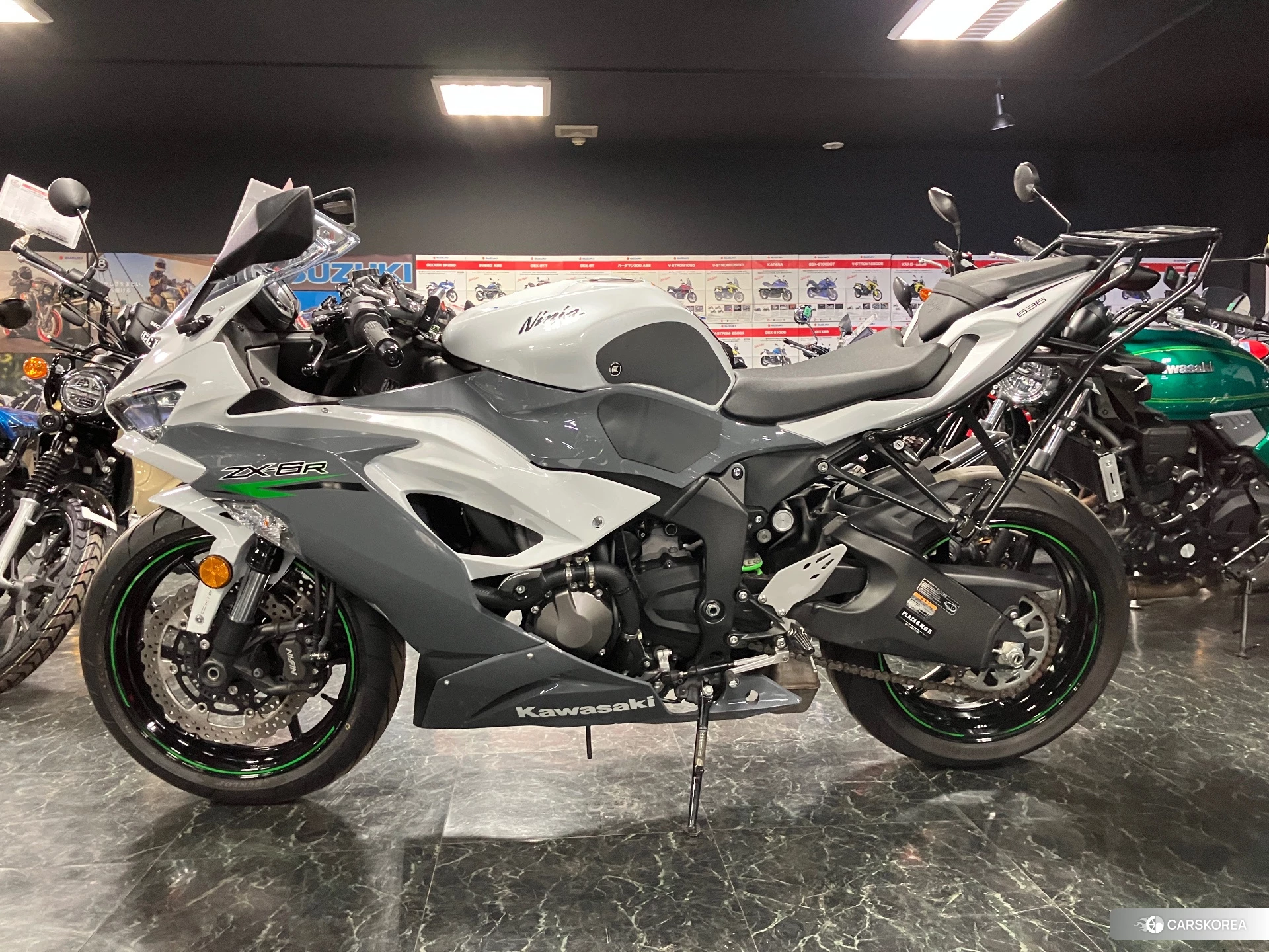 Kawasaki NINJA ZX-6R 2020 из Японии, фото 2