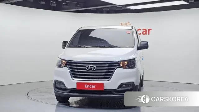 Hyundai The New Grand Starex id 3519743 из Кореи 13