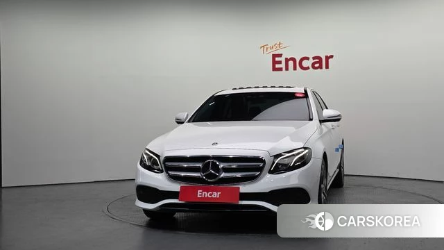 Mercedes-Benz E-Class W213 id 3942738 из Кореи 13