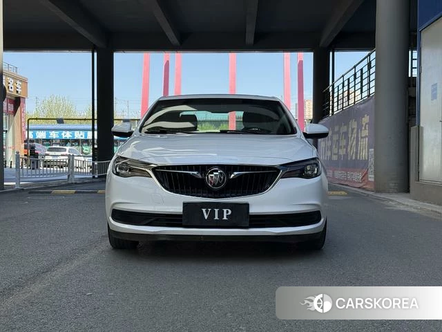 Buick Yinglang 2021 Белый из Китая, фото 3