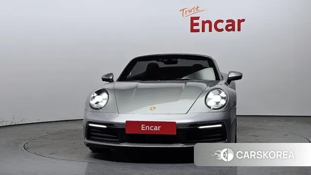 Porsche 911(992) id 2538280 из Кореи 13