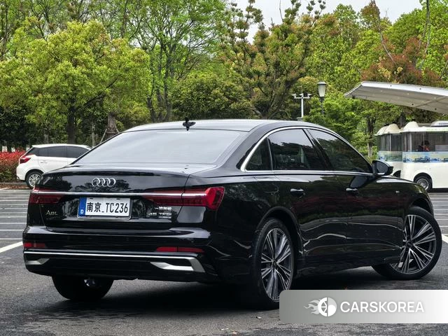 Audi A6L id 4314327 из Китая 13