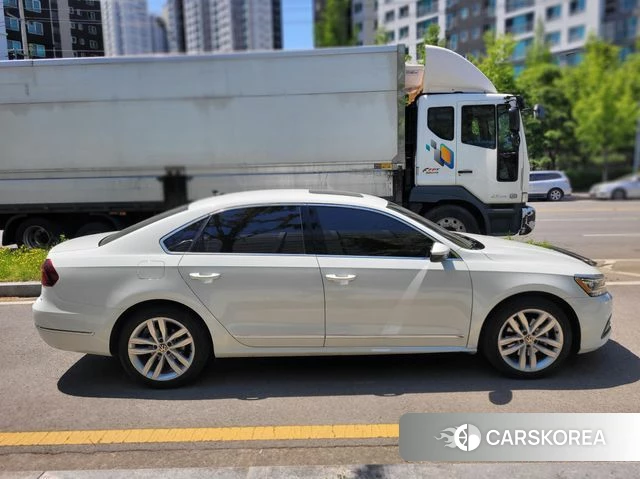 Volkswagen The New Passat id 4212052 из Кореи 13