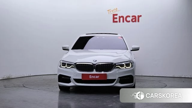 BMW 5 Series (G30) id 4310467 из Кореи 23