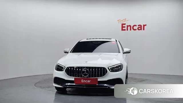 Mercedes-Benz E-Class W213 id 3649705 из Кореи 13
