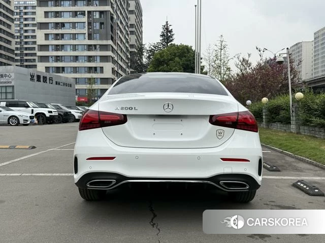 Mercedes-Benz Class A 2025 Белый из Китая, фото 3