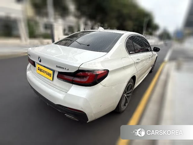 BMW 5 series 2022 Белый из Китая, фото 3