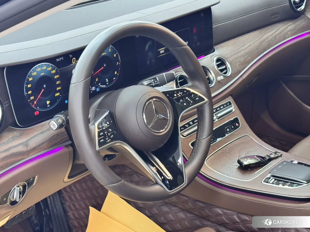 Mercedes-Benz E-class id 4454587 из Китая 20