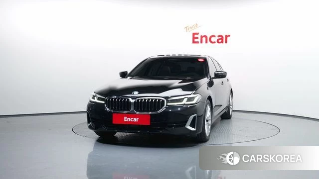 BMW 5 Series (G30) id 3954548 из Кореи 13