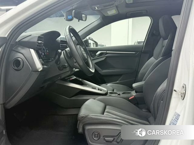 Audi A3 id 4307478 из Китая 15