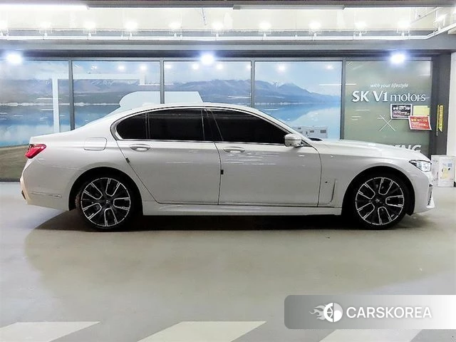 BMW 7 Series (G11) id 4389559 из Кореи 13