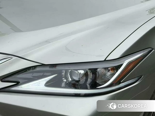 Lexus ES id 4314269 из Китая 10