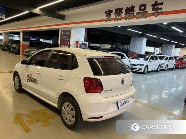 Volkswagen Polo 2018 Белый из Китая, фото 3