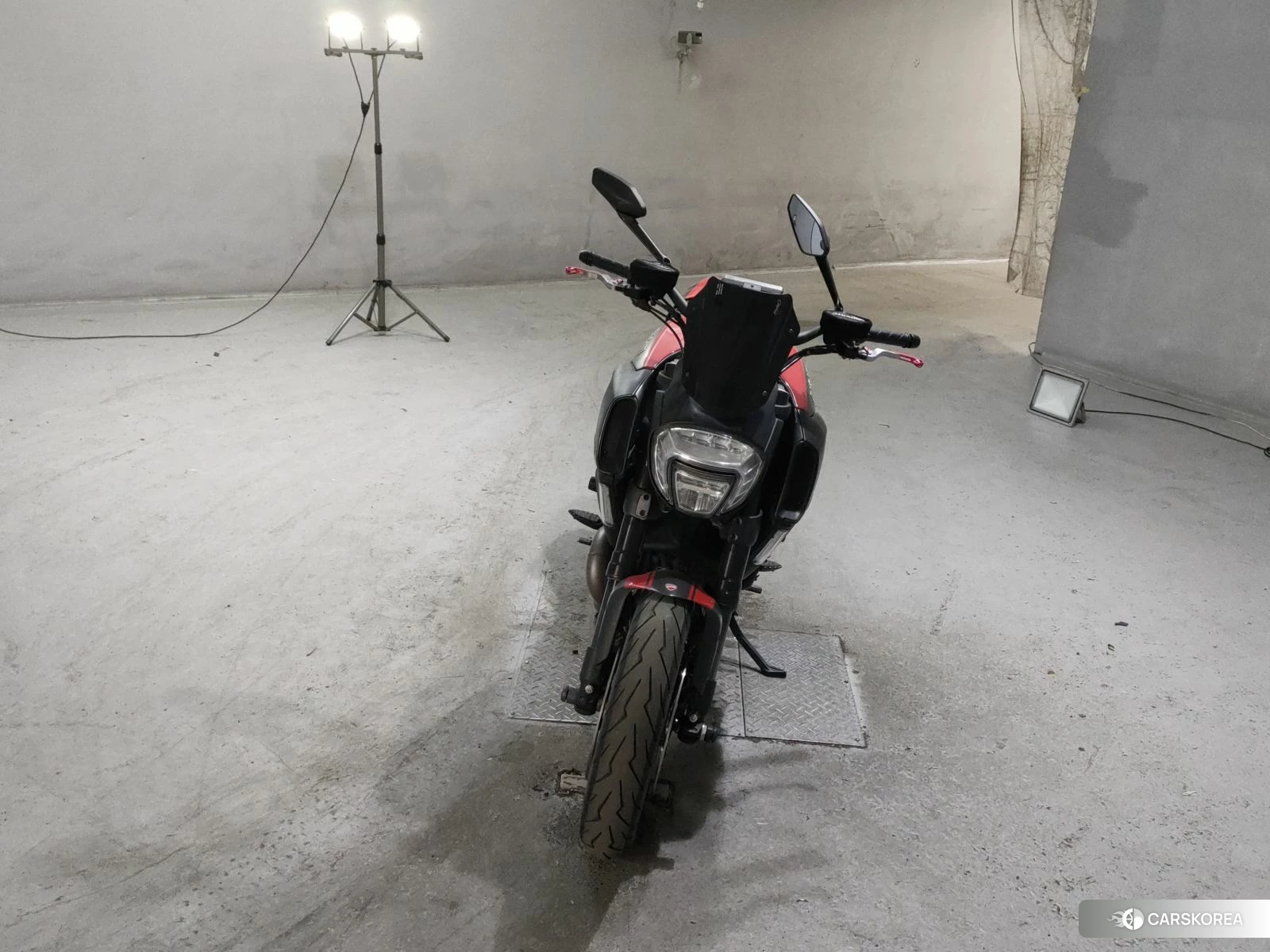 Проданный Ducati DIAVEL CARBON 2015 из Японии, фото 4