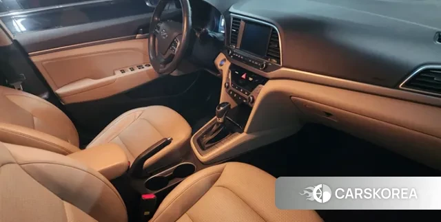 Hyundai Avante AD 2018 Белый из Кореи, фото 3