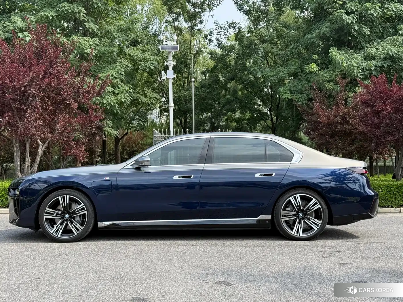 BMW i7 2025 Синий из Китая, фото 6