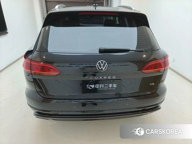 Volkswagen Touareg id 4240259 из Китая 13