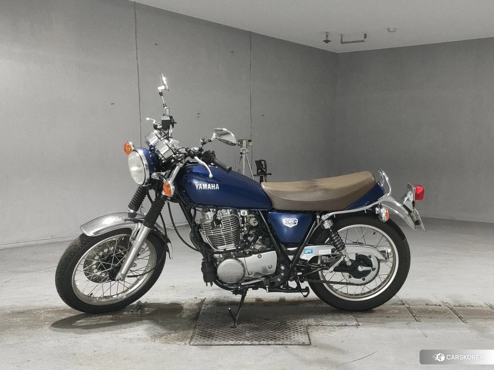 Yamaha SR 400 2021 из Японии, фото 3
