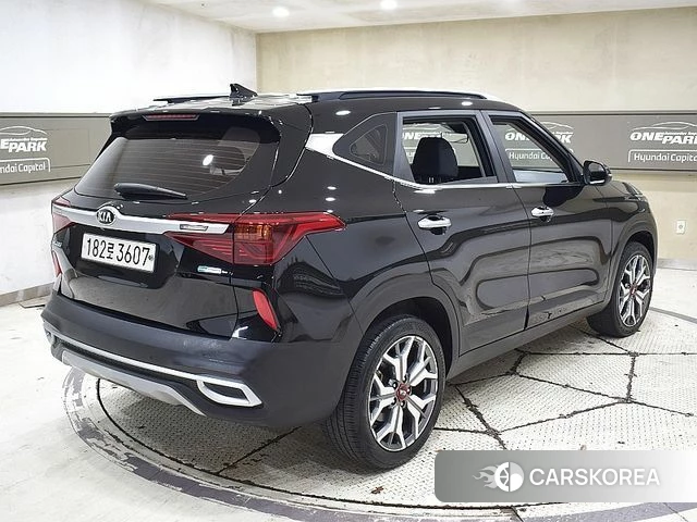 Kia Seltos id 3879638 из Кореи 13