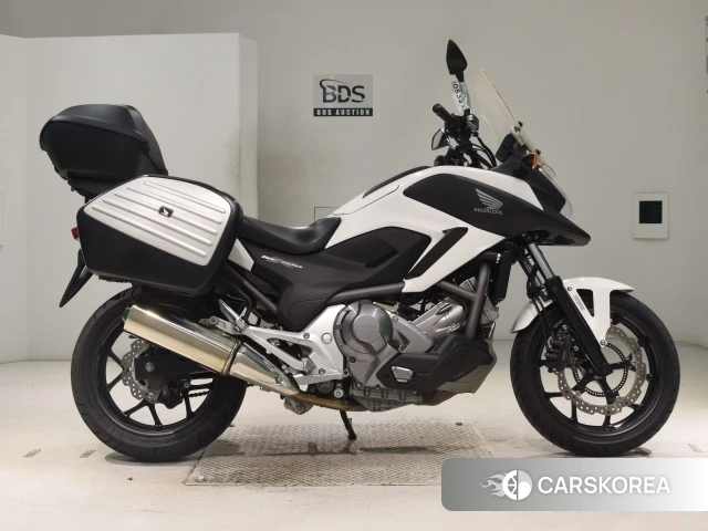 Проданный Honda NC700X LD DCT 2013 из Японии, фото 2