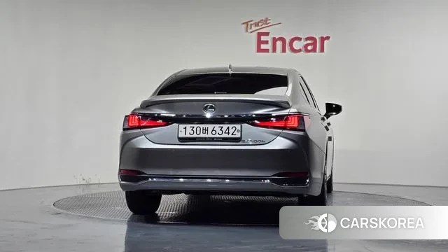 Lexus ES300h 7th generation id 3610764 из Кореи 13