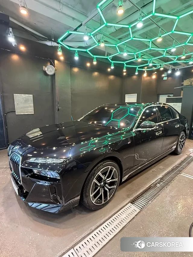 BMW 7 Series (G70) id 3643577 из Кореи 7