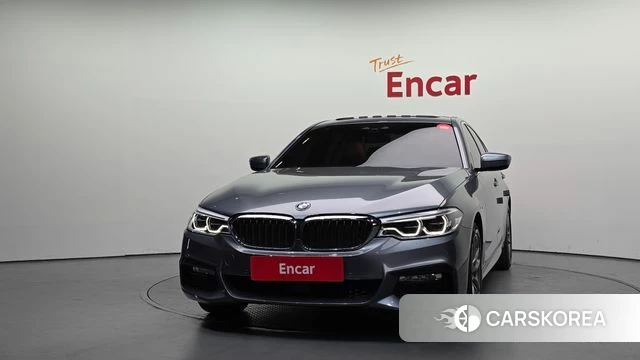 BMW 5 Series (G30) id 4246262 из Кореи 23