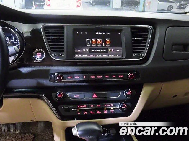 Kia The New Carnival id 2703628 из Кореи 13