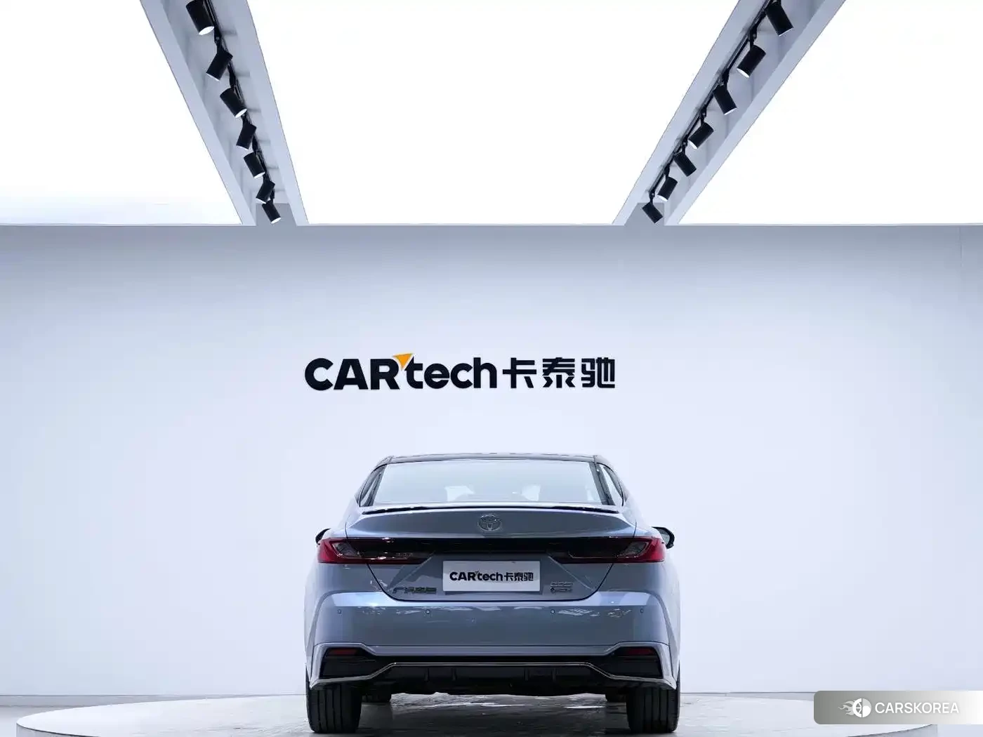 Toyota Camry id 4546358 из Китая 19